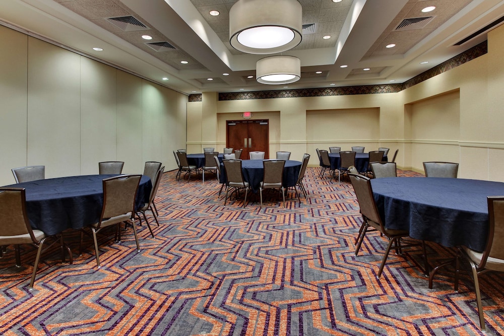 Drury Inn and Suites Meridian 42/50