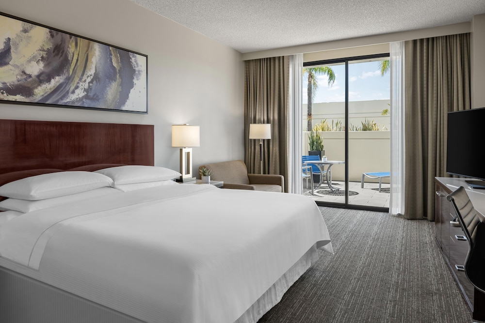 The Westin Los Angeles Airport 11/40