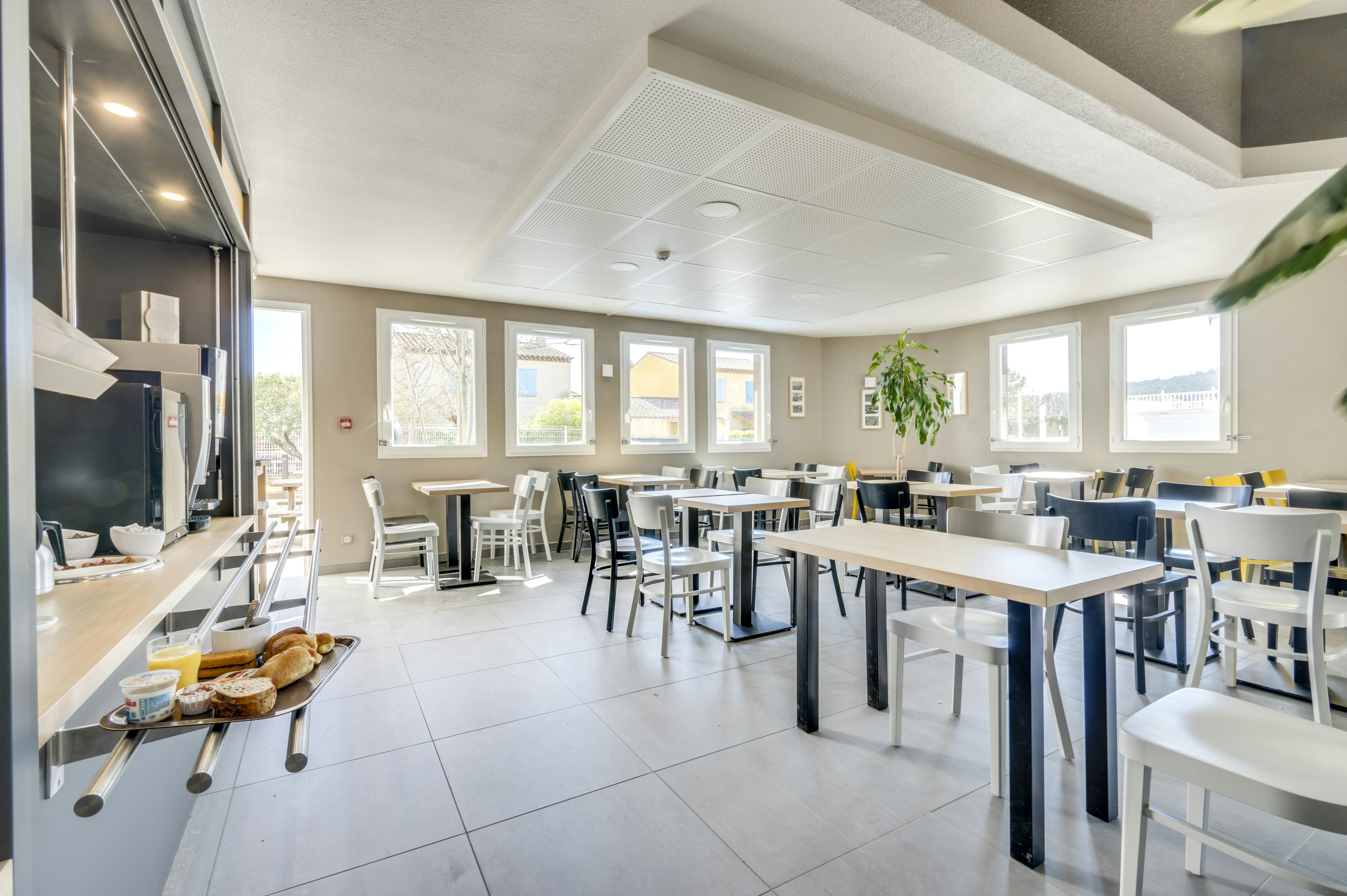 B&B Hotel Brignoles 32/37
