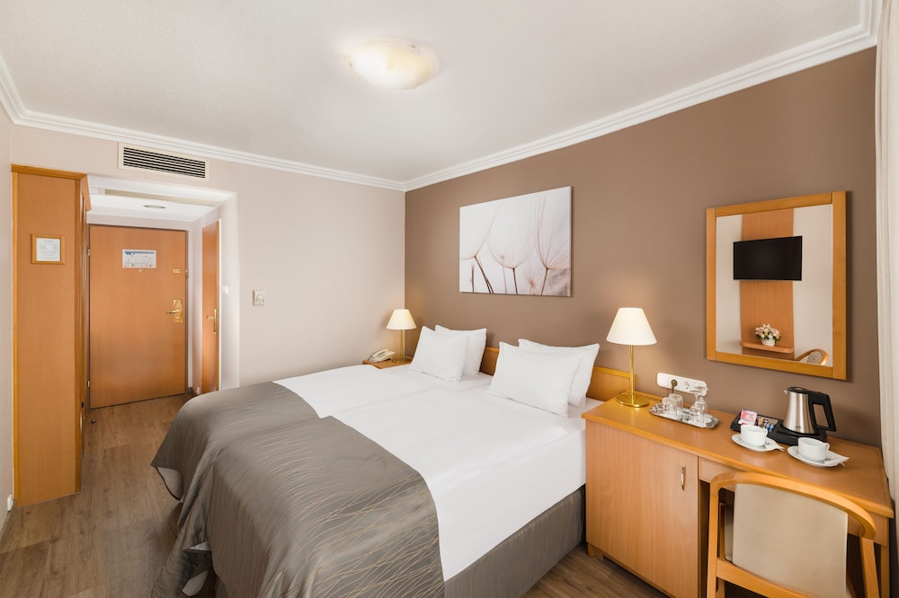 DANUBIUS HOTEL ARENA 34/73
