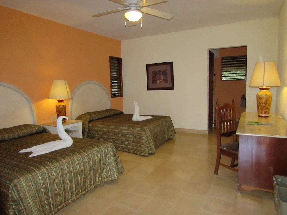 Chicanna Ecovillage Resort 42/66
