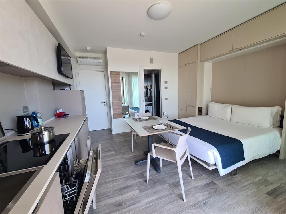 استوديو بمطبخ صغير، Hesperia Hotel & Residence 2/4