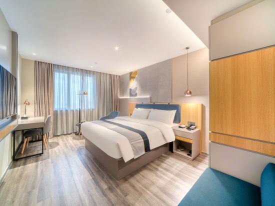 Home inn Selected (Huzhou Hongqi Road,Yishang Street) 41/55