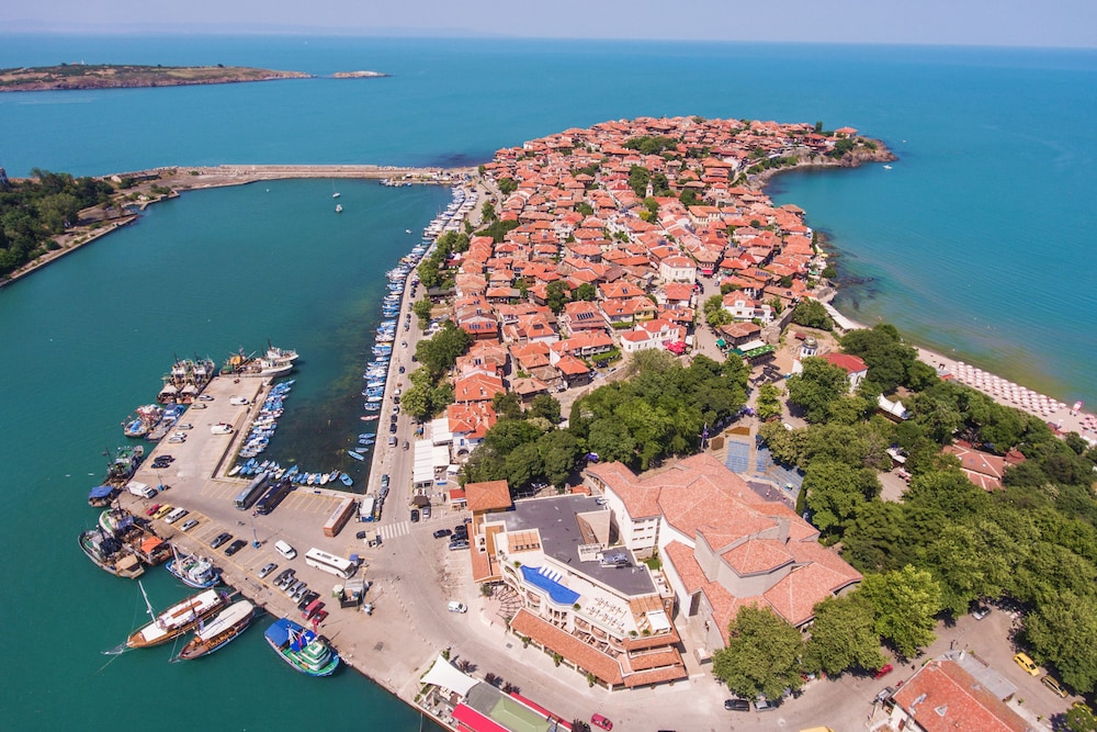 Blu Bay Sozopol 57/64