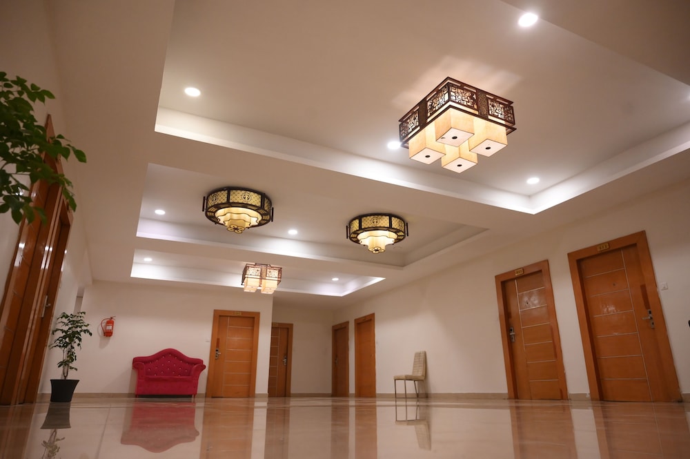 Hotel Vaibhav Inn 11/50