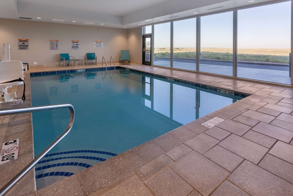 La Quinta Inn and Suites by Wyndham Holbrook Petrified Forest 19/39