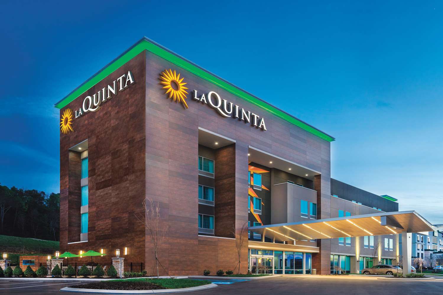 La Quinta Inn Suites By Wyndham Cleveland Tn 2/45