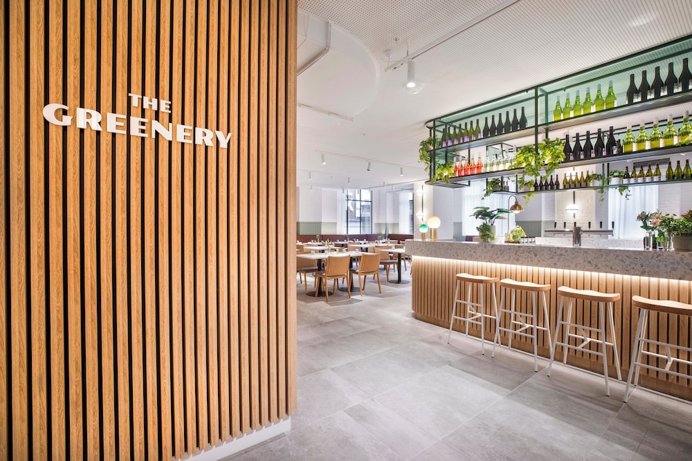 Holiday Inn Melbourne Bourke Street Mall by IHG 9/48
