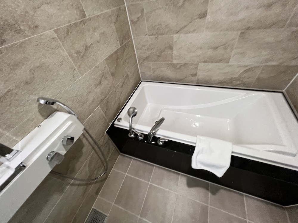 Raonstay in Perla Hotel 45/50