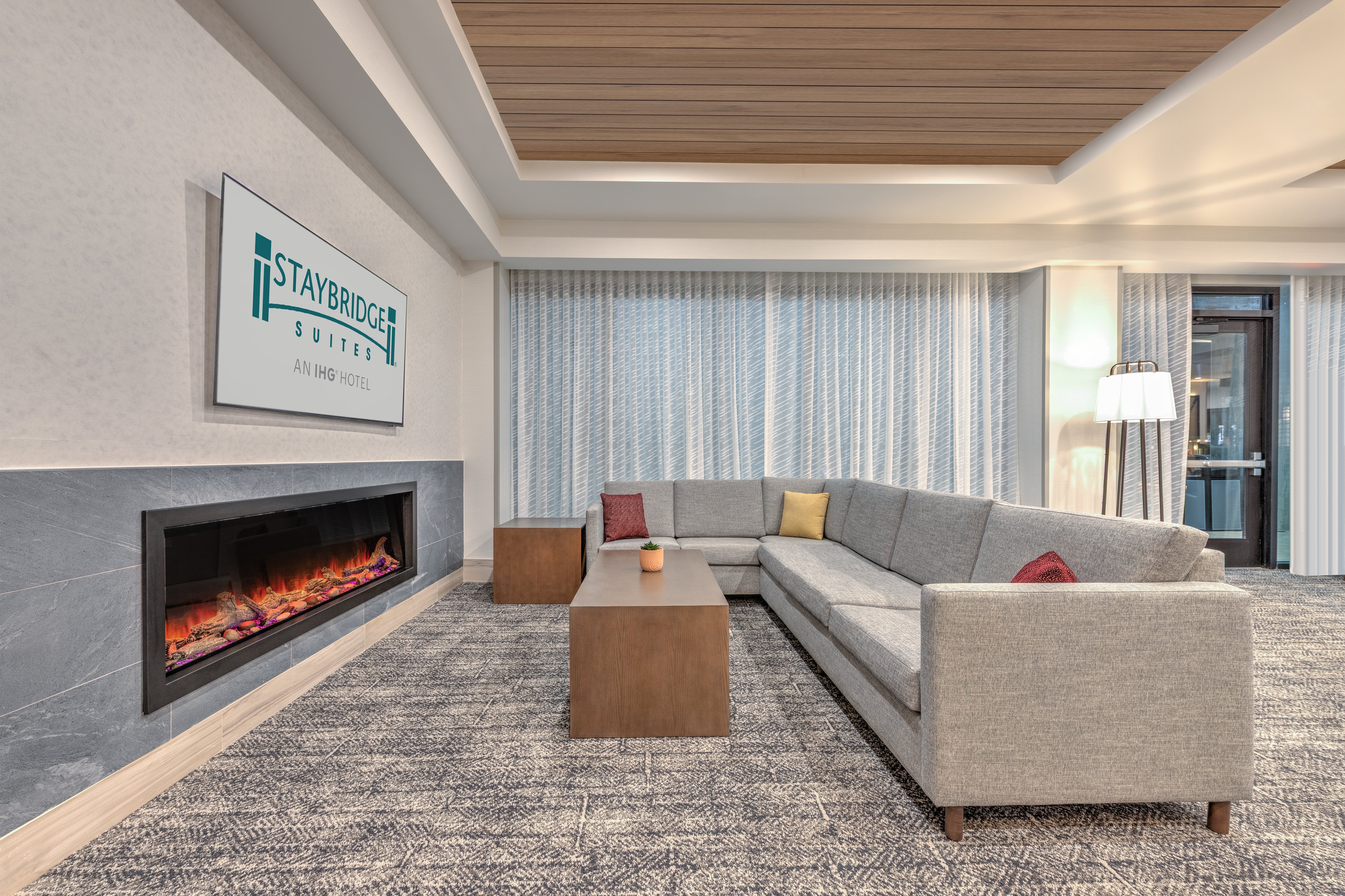 Staybridge Suites PORT ARTHUR 20/40
