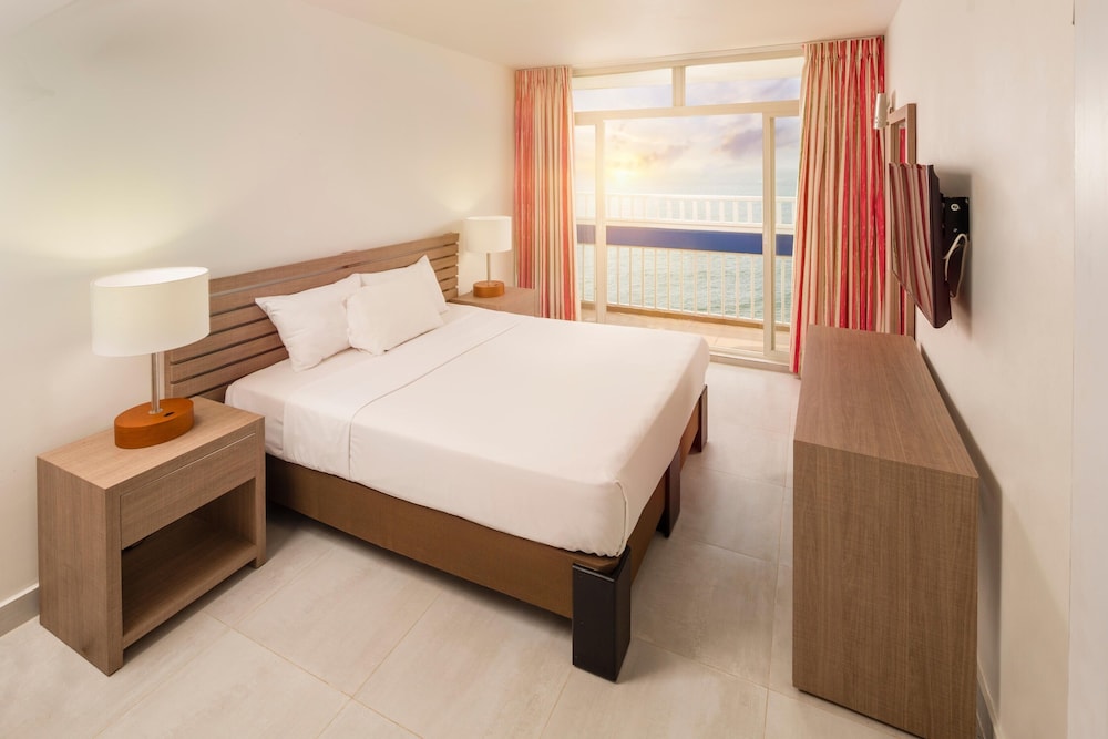 Decameron Cartagena 15/50