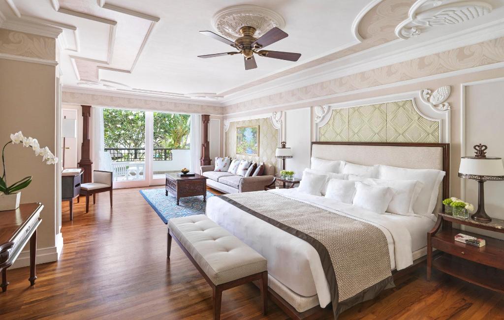Sanctuary, Suite, Club Lounge Access