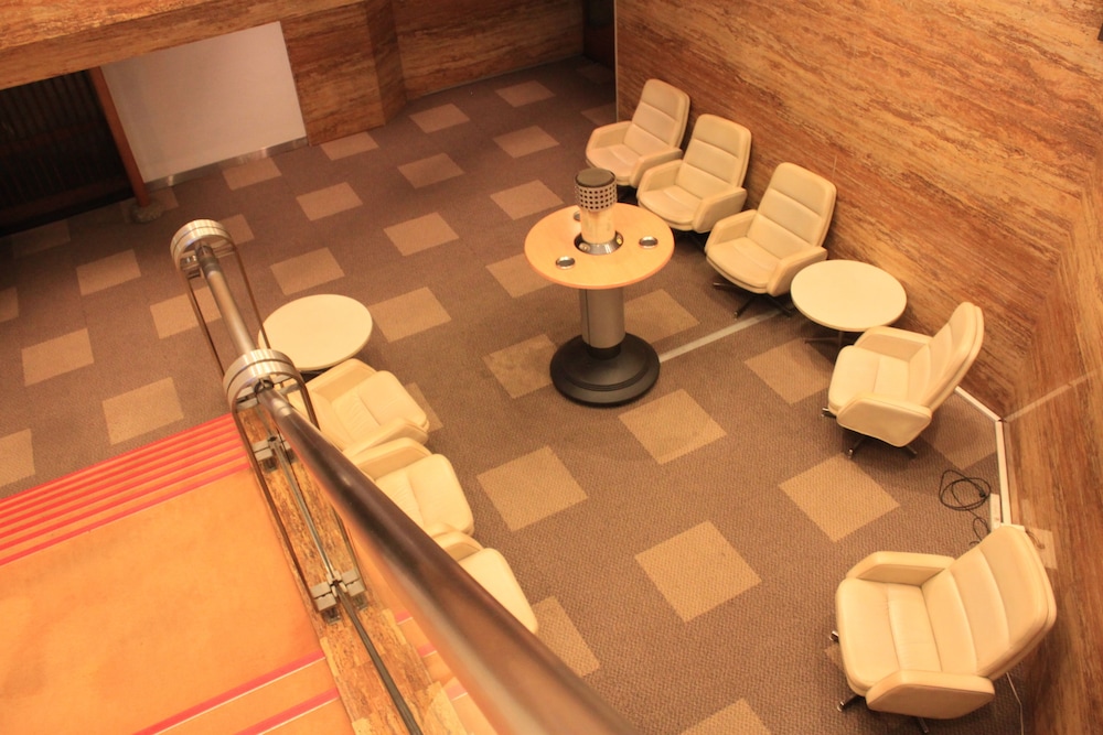 NARITA AIRPORT REST HOUSE 21/28