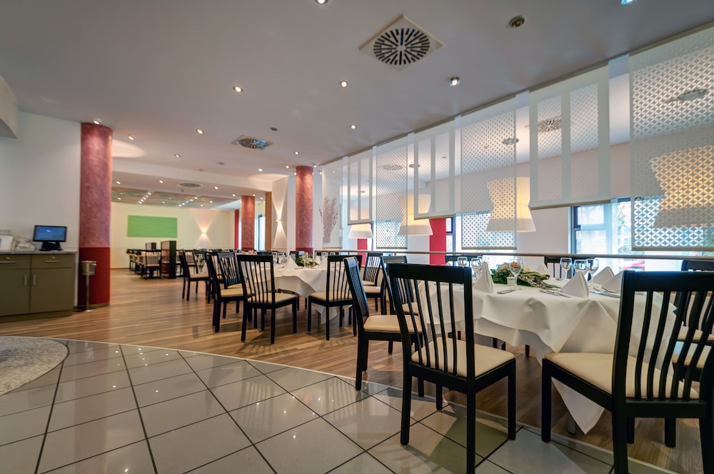 City Hotel Fortuna 30/41