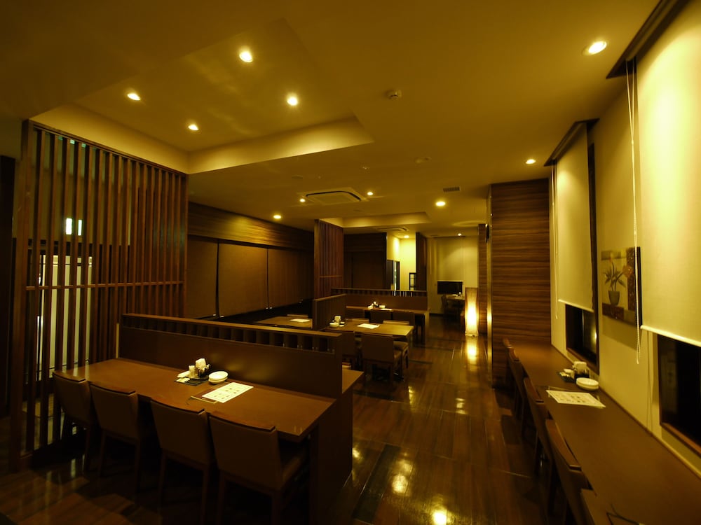 Hotel Route-Inn Uozu 45/56