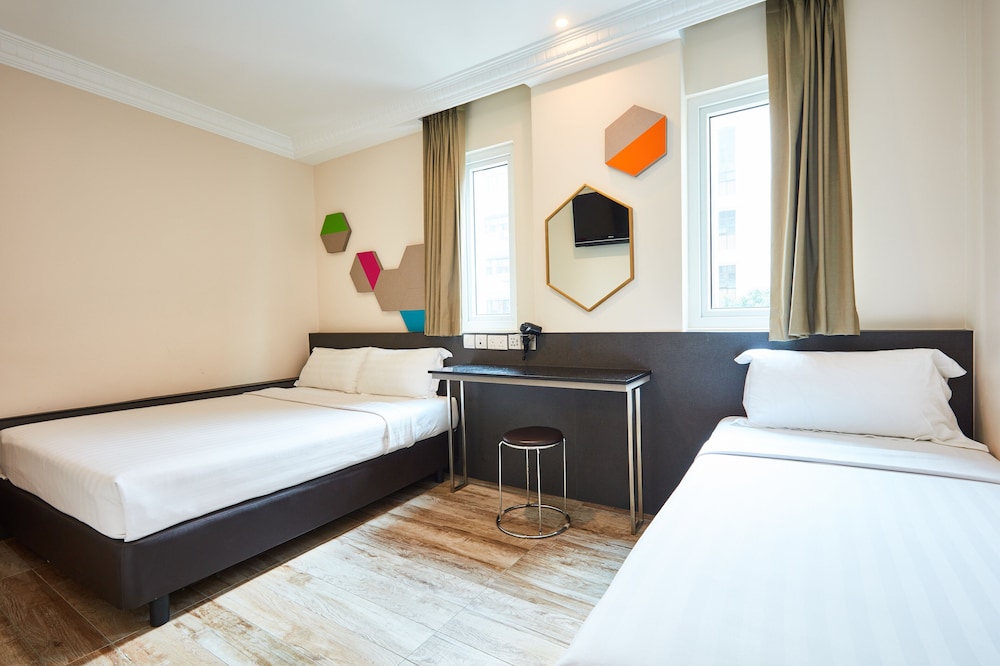 ibis budget Singapore Emerald 18/55