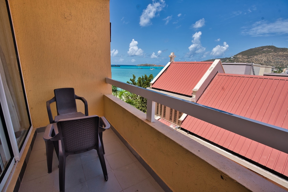 Horizon View Beach Hotel 20/46