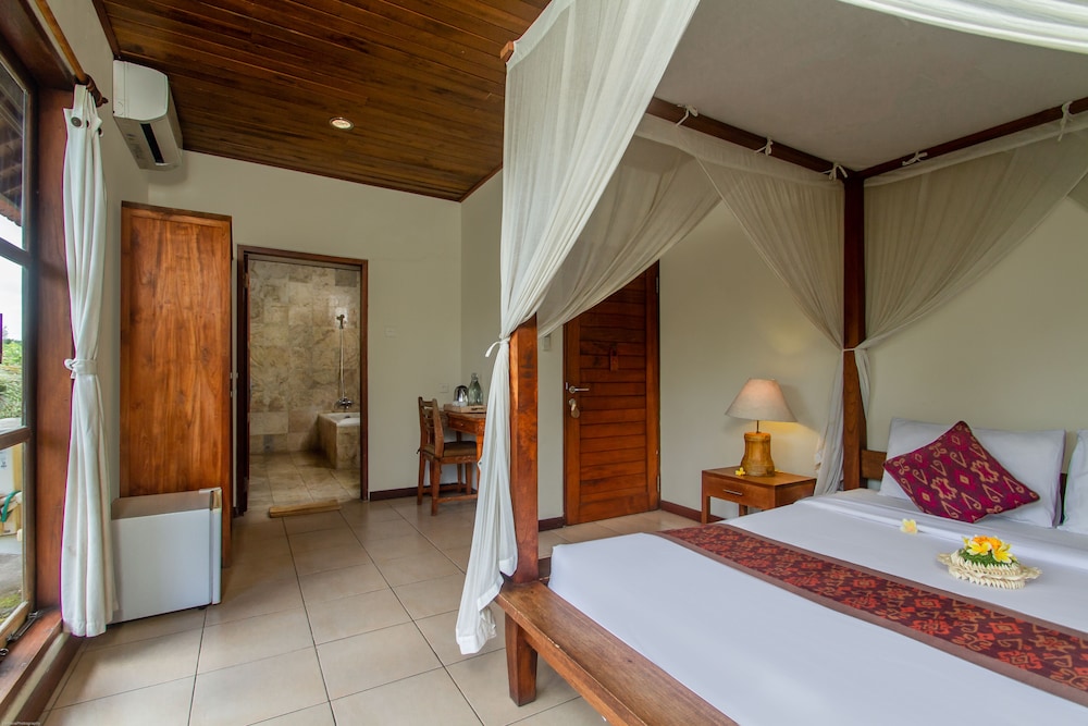 Sarin Ubud Suites 3/37