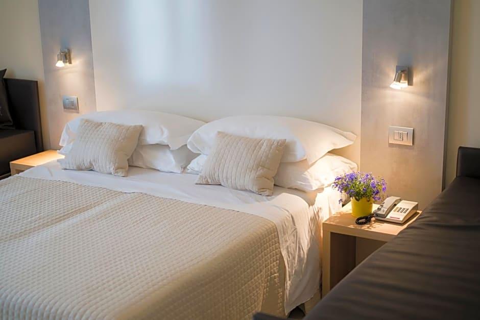 Hotel Ricchi 19/50
