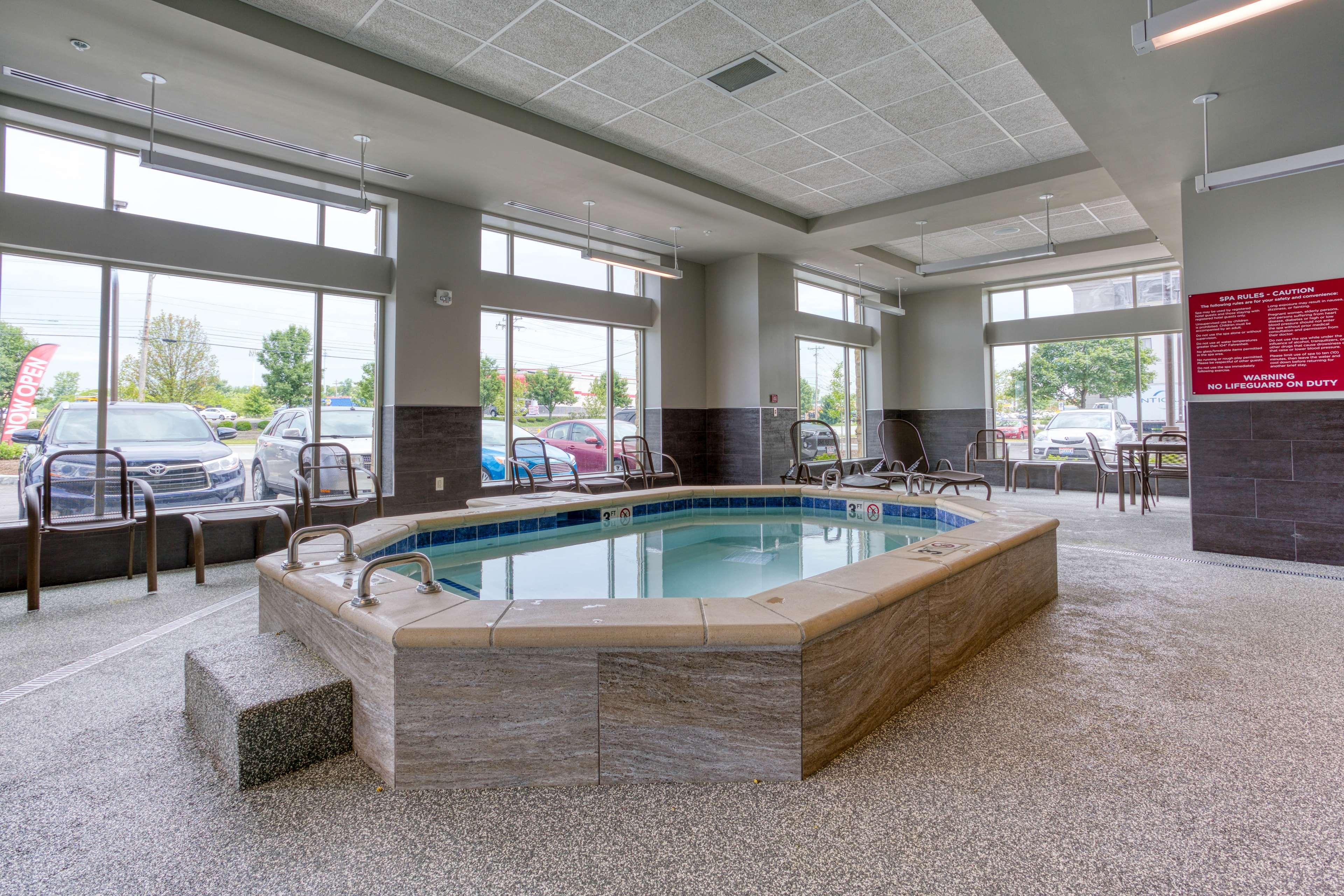 Drury Inn and Suites Cincinnati Northeast Mason 18/37