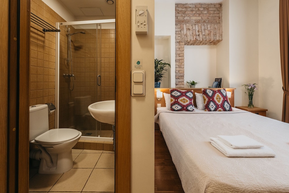 Standard, Double Bed, Hotel Tilto 7/7