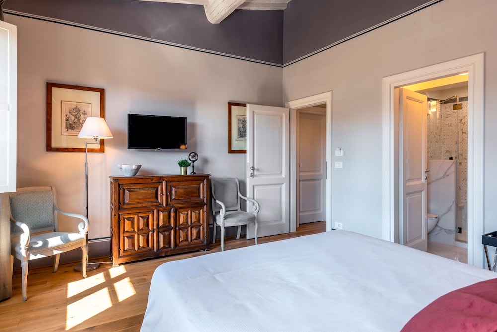 Genteel Home Piazza Pitti 3/43