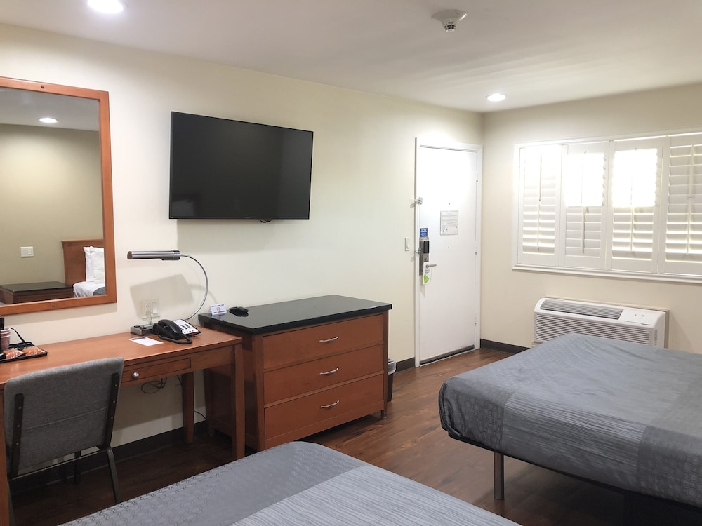 Simply Home Inn Suites 24/46