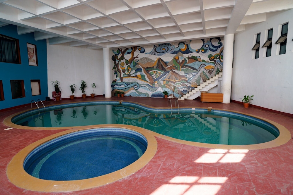 Valley View Beacon Resort, Mahabaleshwar 27/50