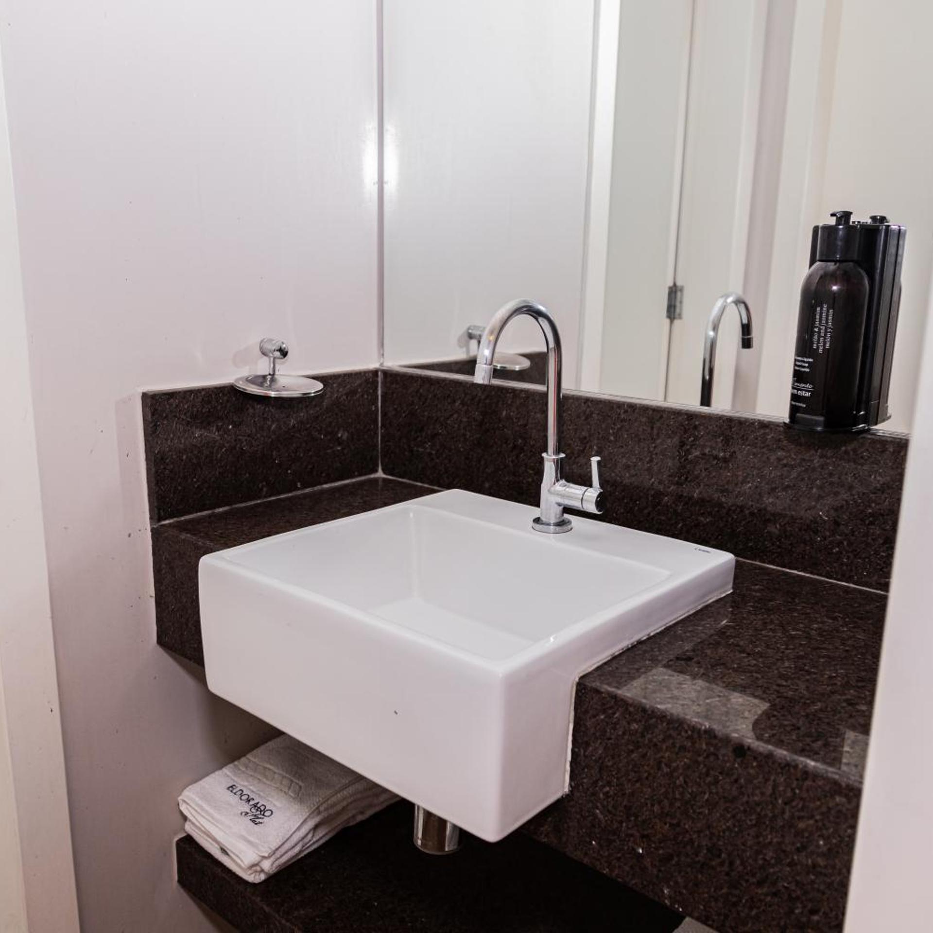 Eldorado Flat 47/51