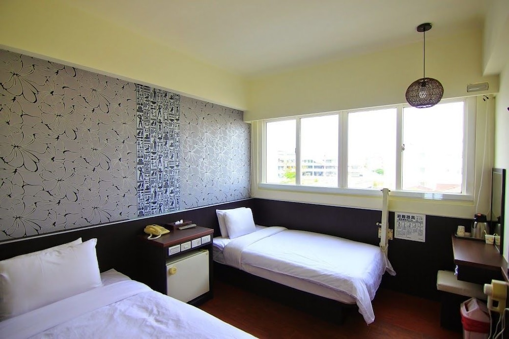 STANDARD, TWIN BEDS, SEA VIEW