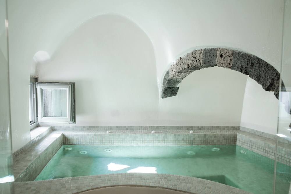 Aperto Suites - Adults Only 20/50
