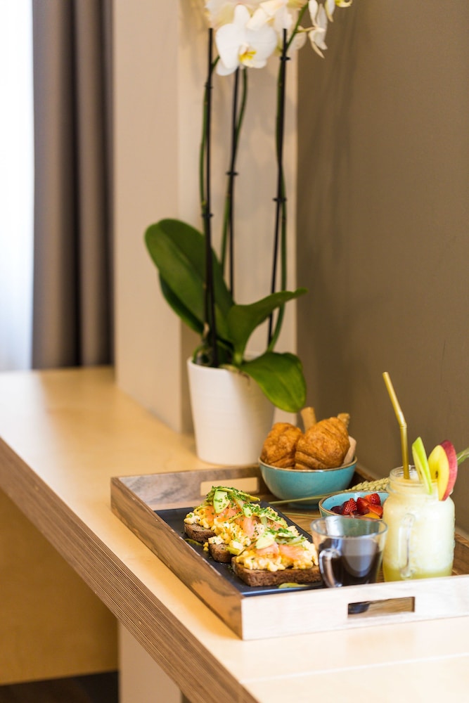 St Bjur Suites 32/50