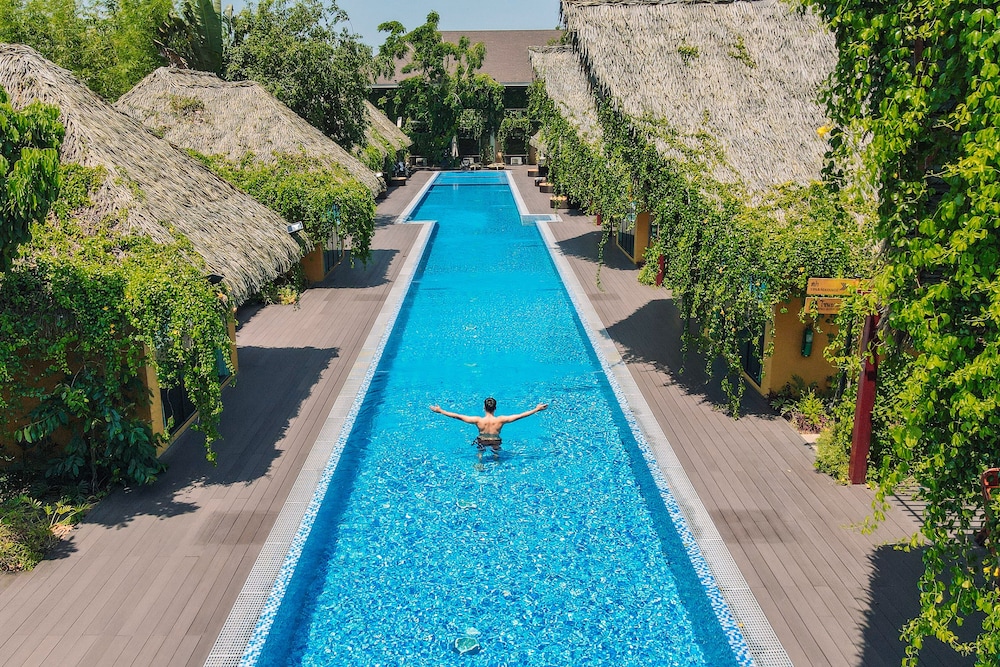 Khum Damnoen Resort 46/50