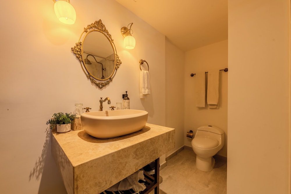 Hotel Dorado Plaza Calle del Arsenal 7/44