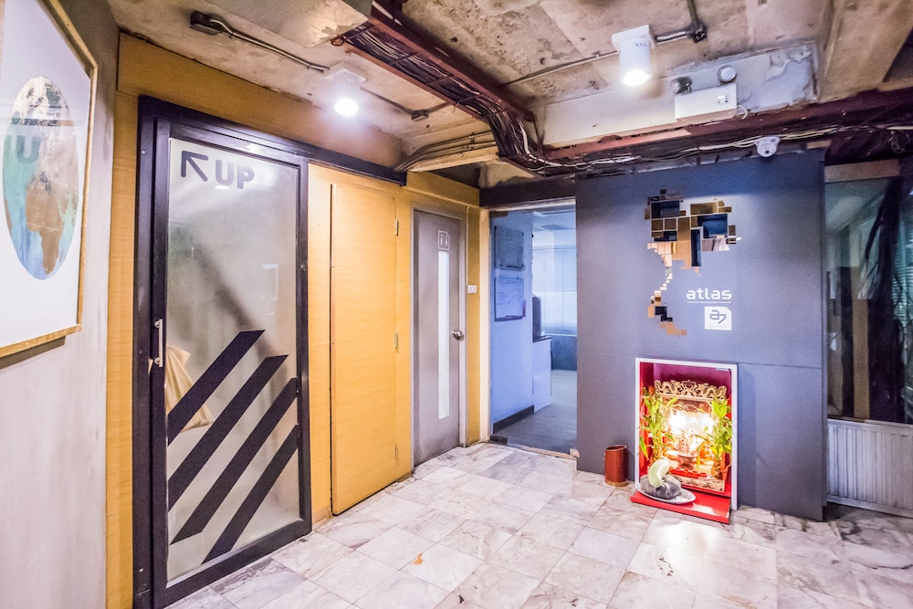 Atlas Bangkok Hotel 17/62