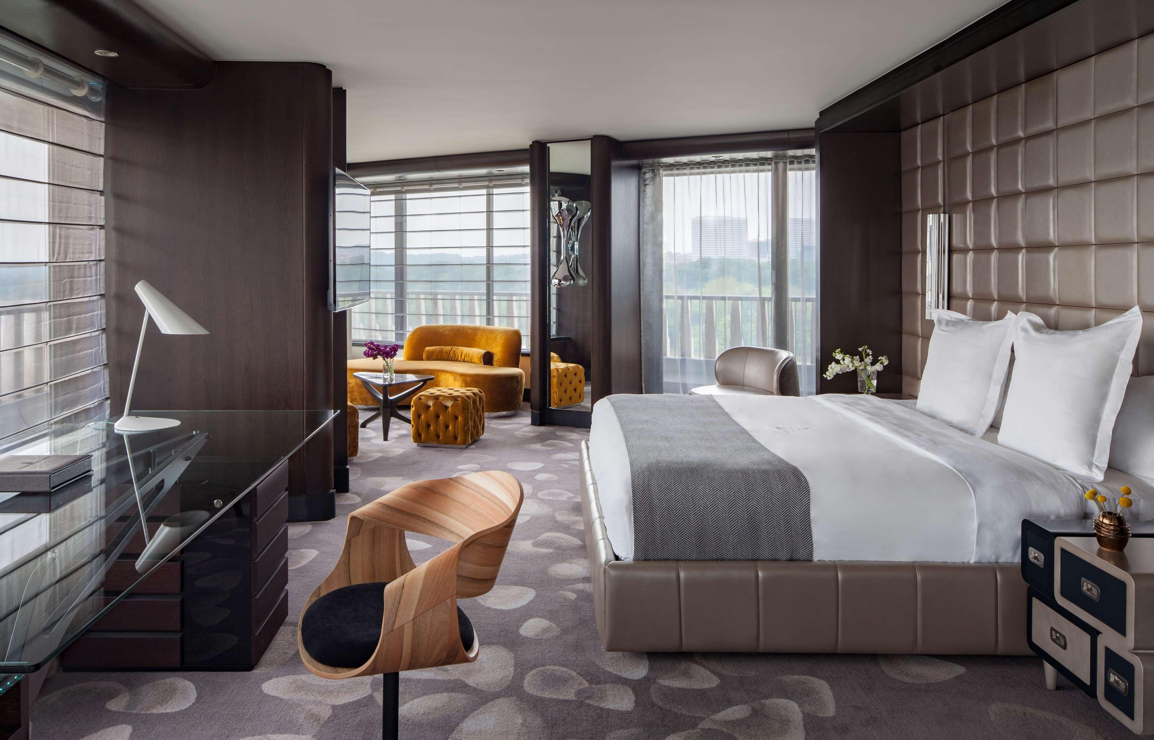 جناح تنفيذي بشرفة بغرفة نوم واحدة، The Watergate Hotel 2/4