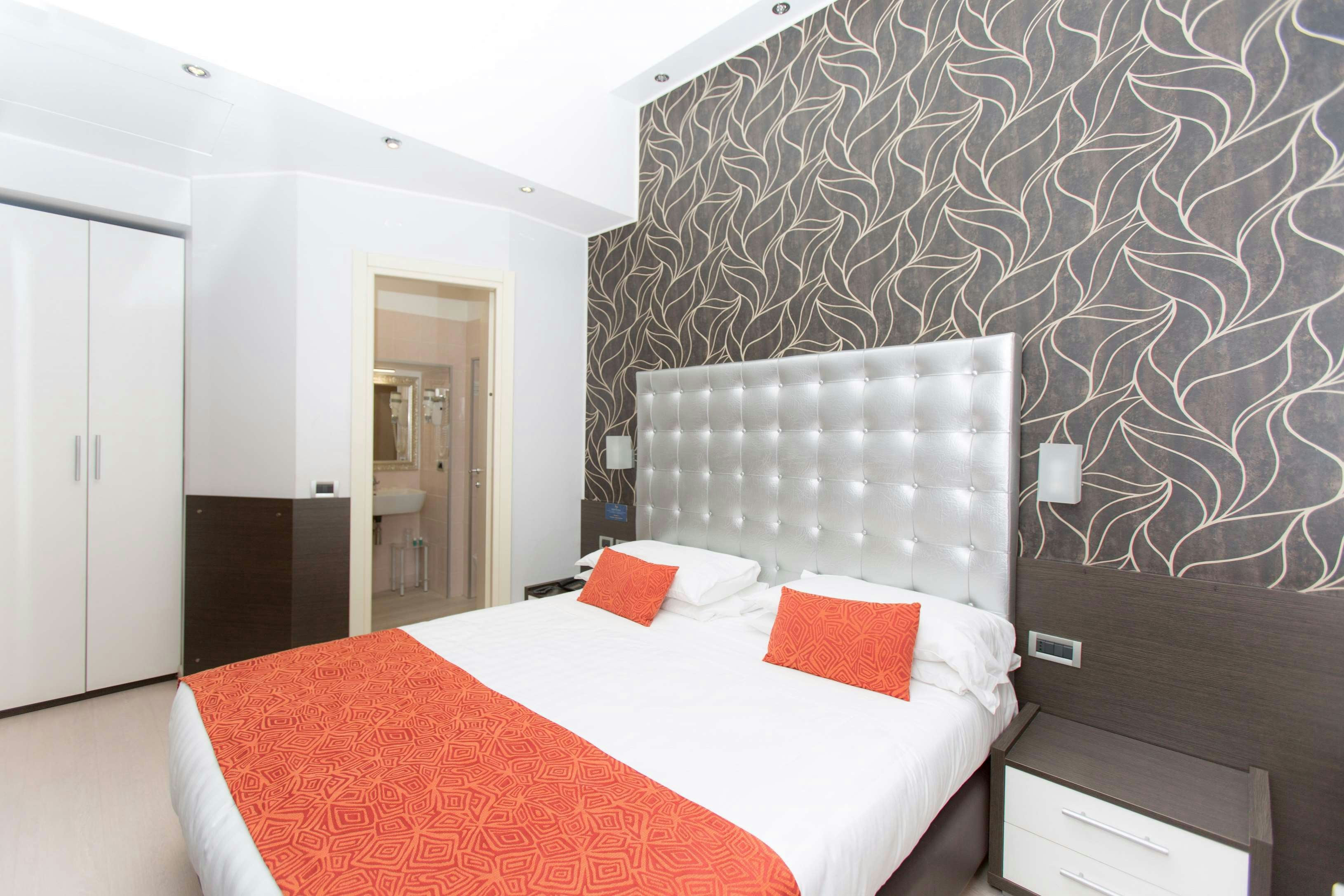 Hotel Piacenza 17/47