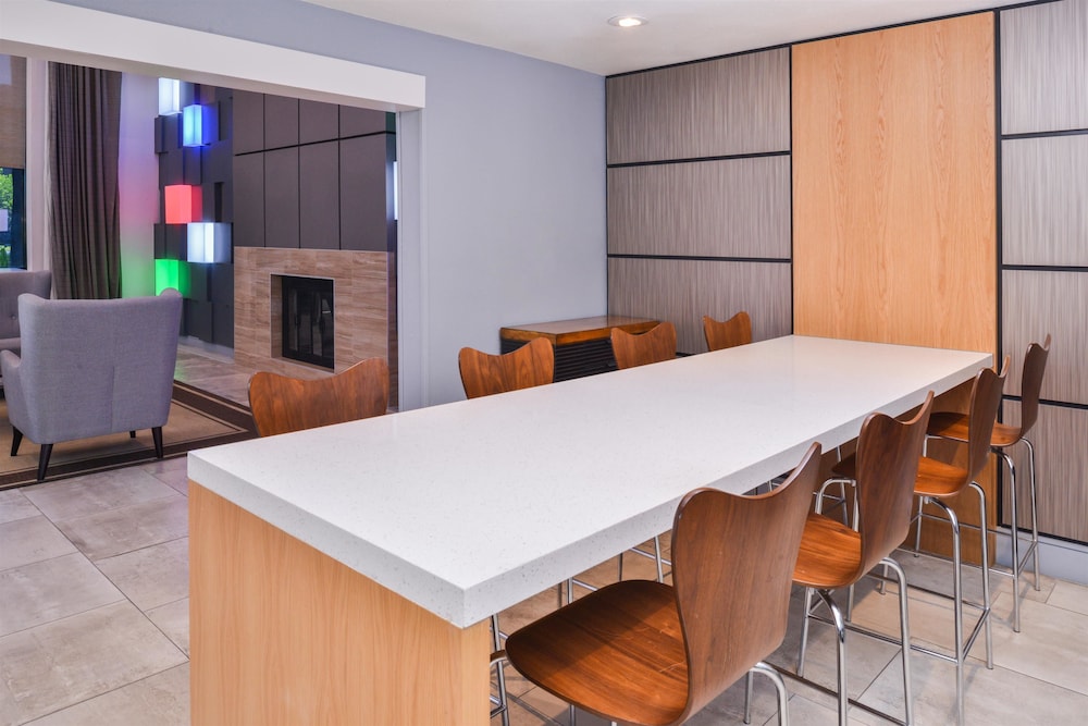 Best Western Plus Meridian Inn & Suites, Anaheim-Orange 29/31