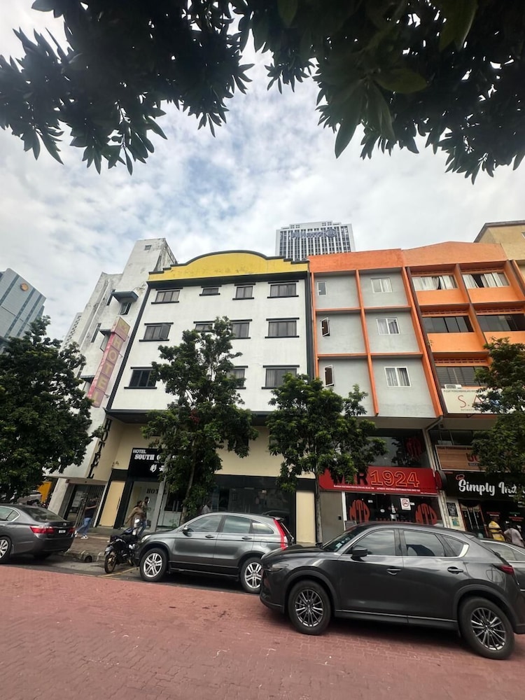 South of the clouds HOTEL KL Sentral 24/30