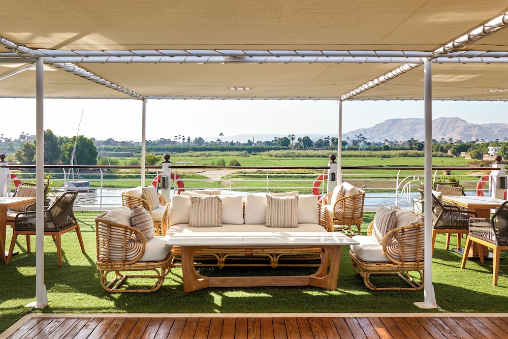 Mövenpick MS The Royal Lotus Nile Cruise 32/43