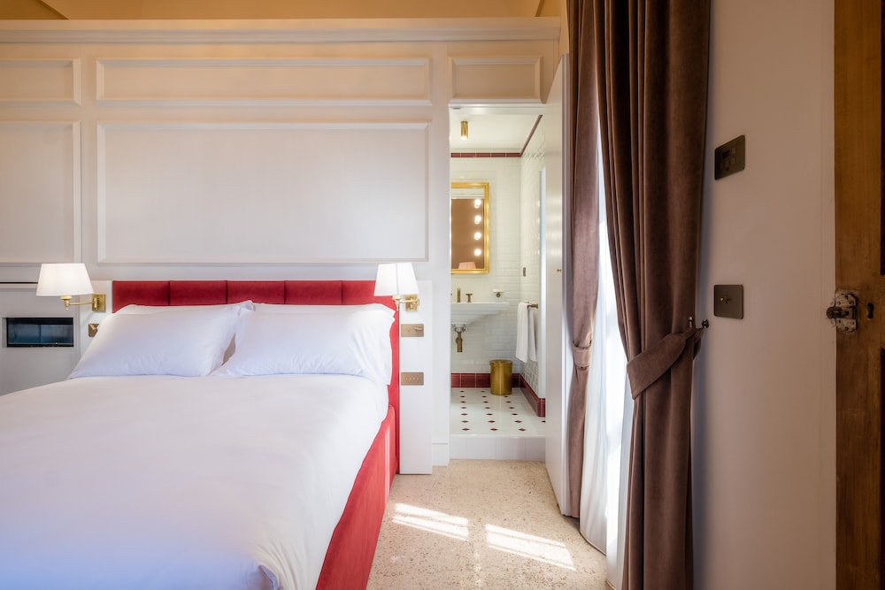 Nohasi Palace 8/50