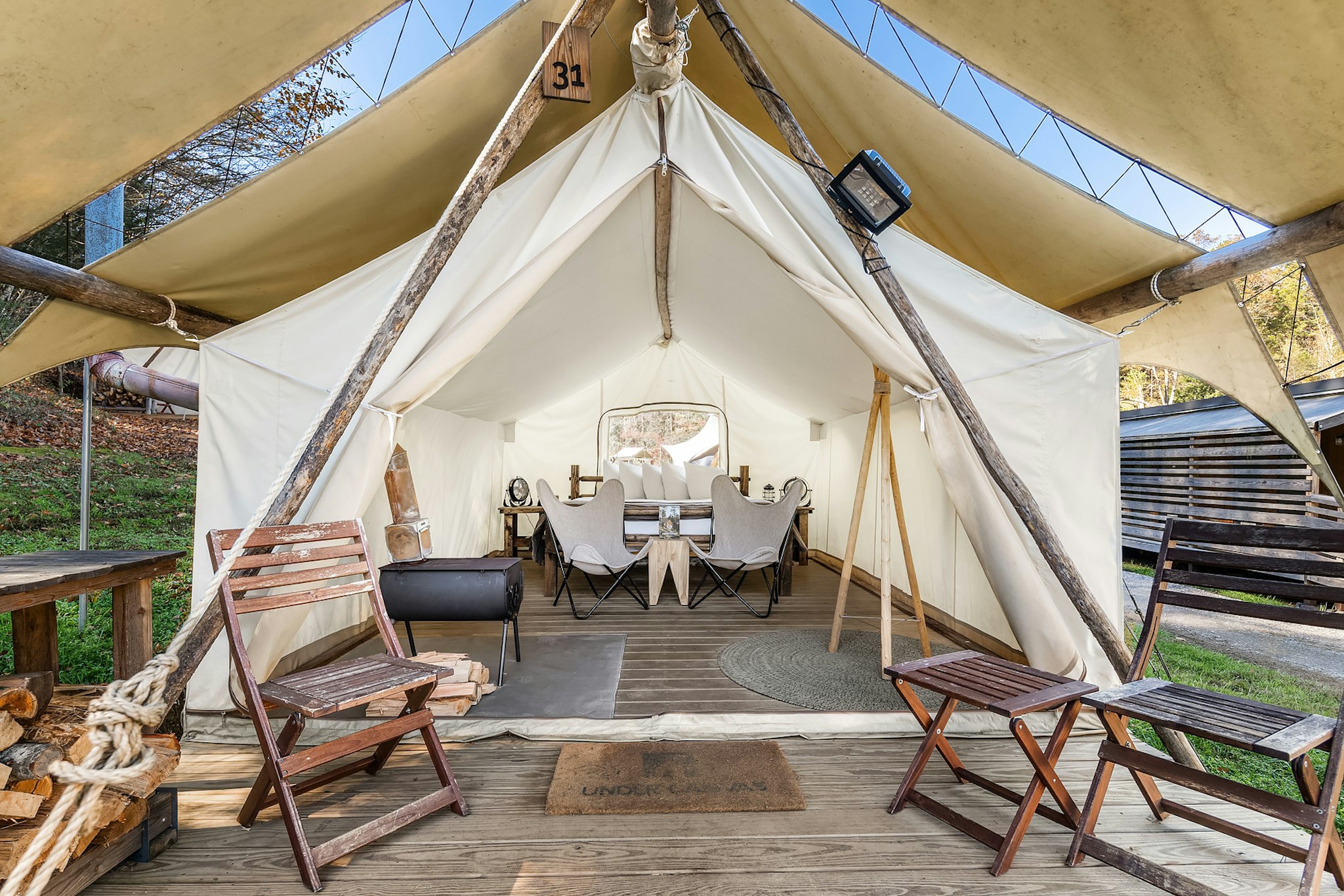 Under Canvas Smoky Mountains 19/32