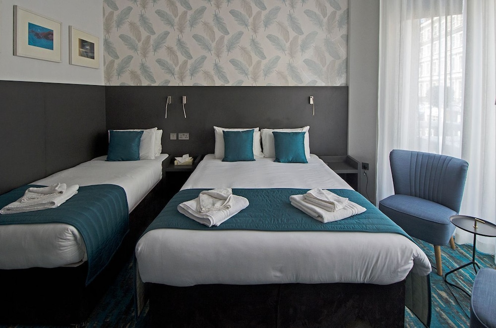 EXECUTIVE, TRIPLE, MULTIPLE BEDS