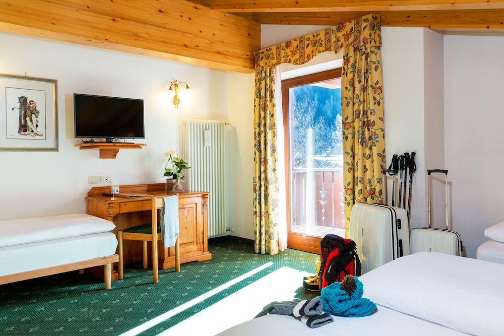 HOTEL BONAPACE 25/69