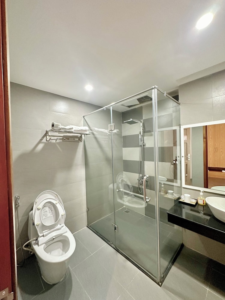 Soleil House Hostel 38/41