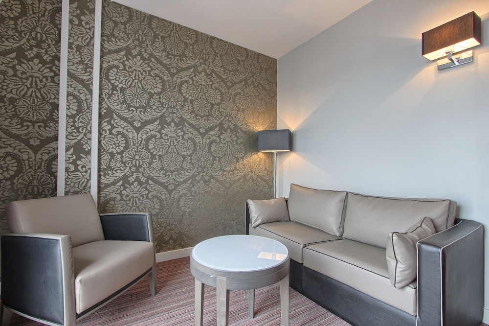 Timhotel Opera Blanche Fontaine 45/69