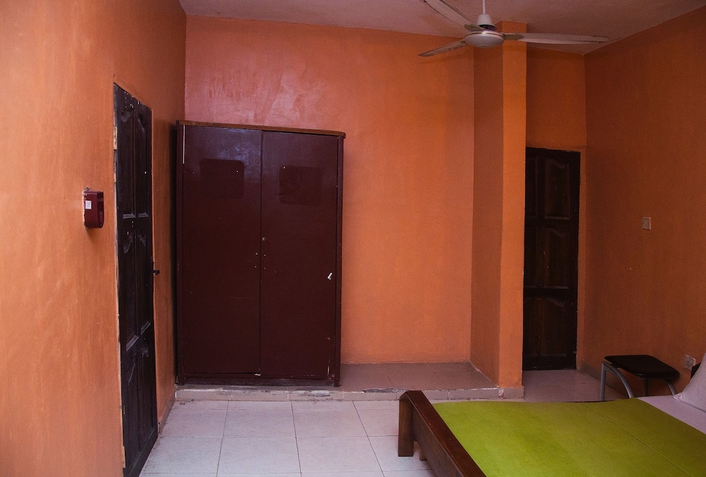 Jade Guest House 11/21