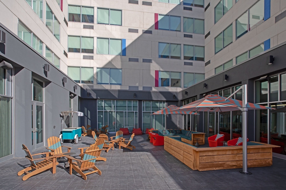 Aloft Omaha Aksarben Village 41/46