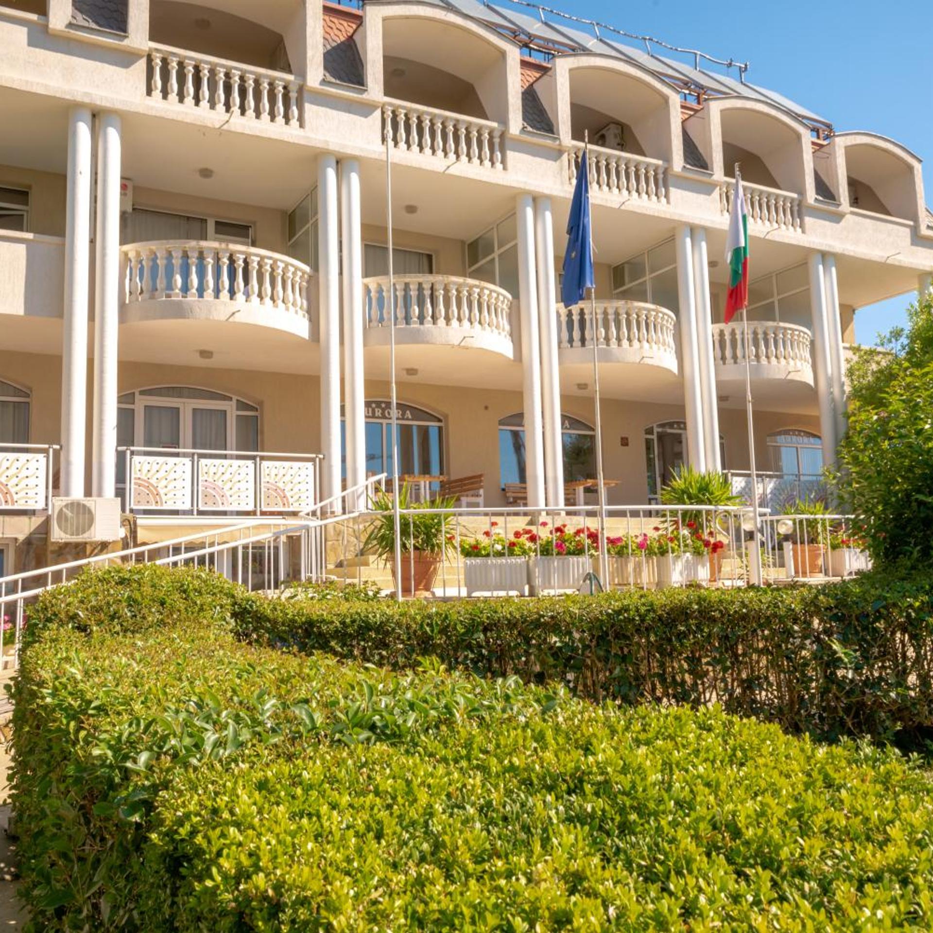 Villa Aurora 2/50