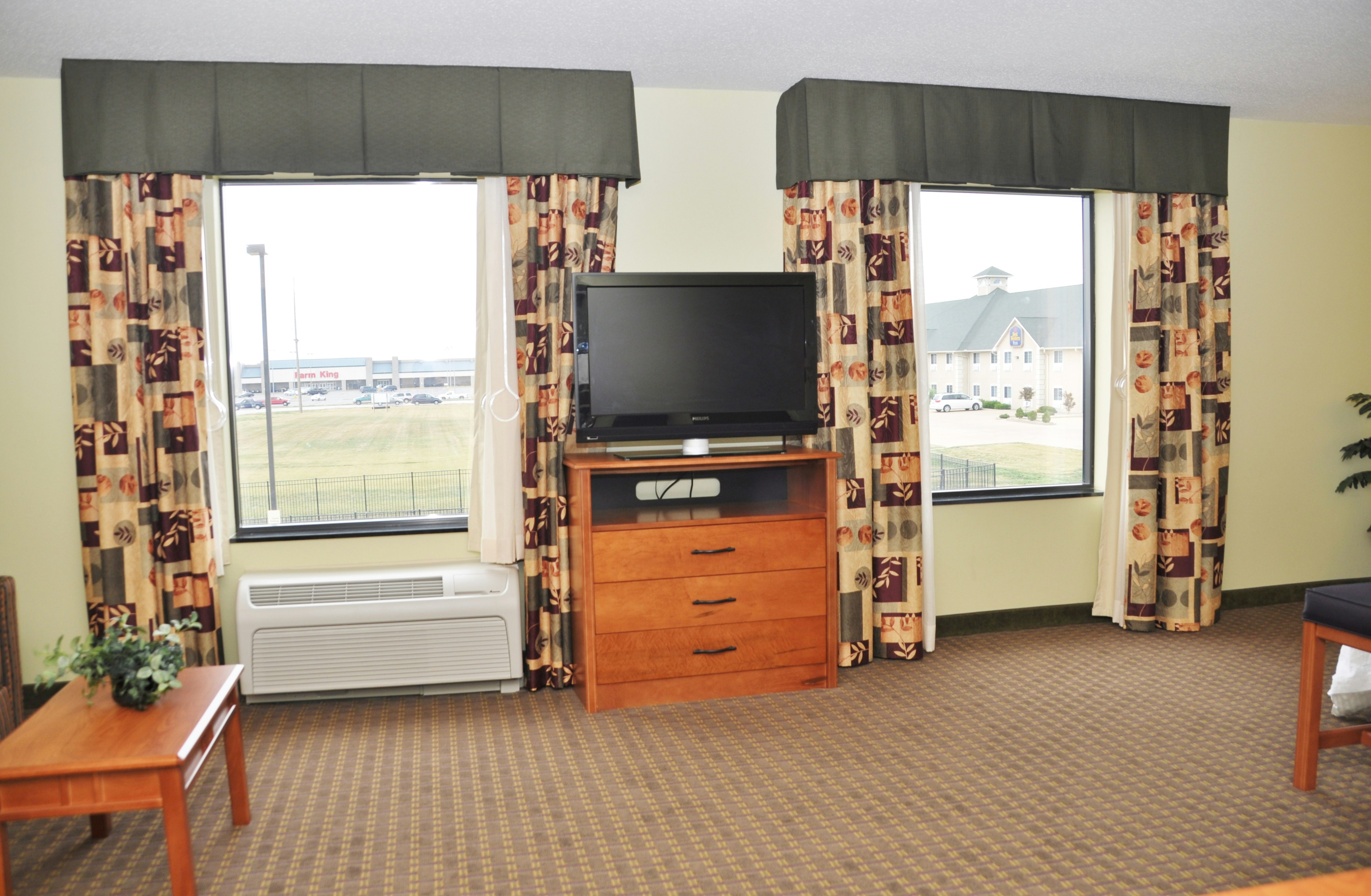 Hampton Inn Macomb 55/63